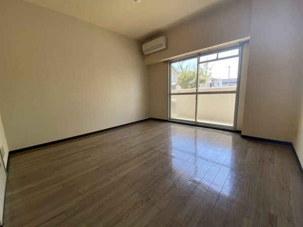 リバーサイド白鷺の物件内観写真